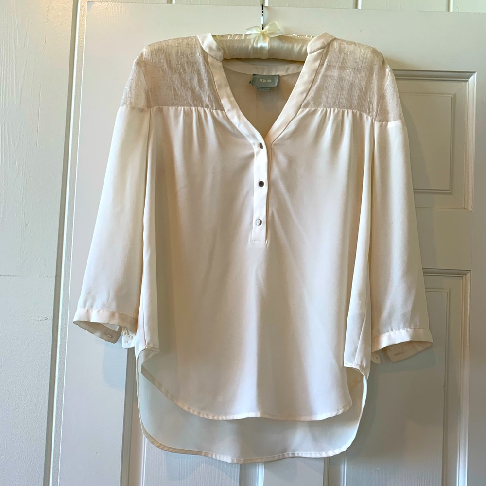 EUC Anthropologie Maeve 3/4 sleeve blouse Beautiful details front & back Sz 4
